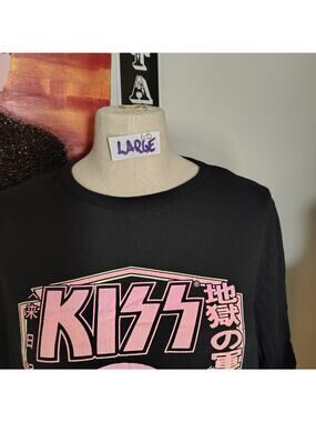 CLASSIC ROCK VINTAGE OR PRE-WORN T-SHIRT -